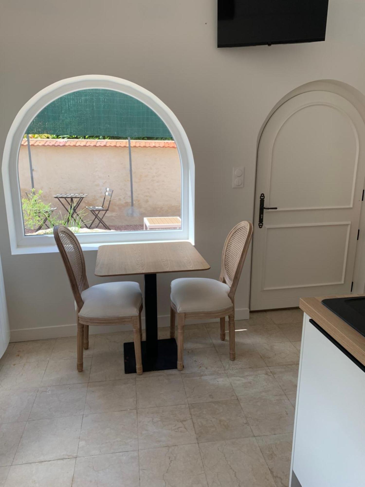 Le Carre Courtois Apartamento Luisant Exterior foto