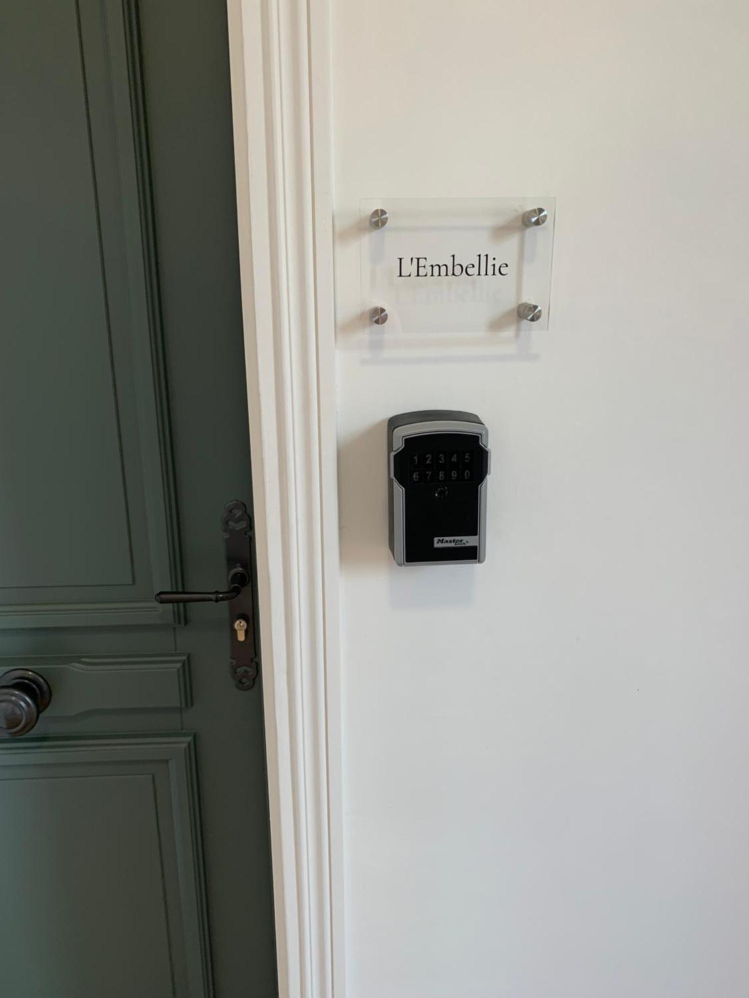Le Carre Courtois Apartamento Luisant Exterior foto