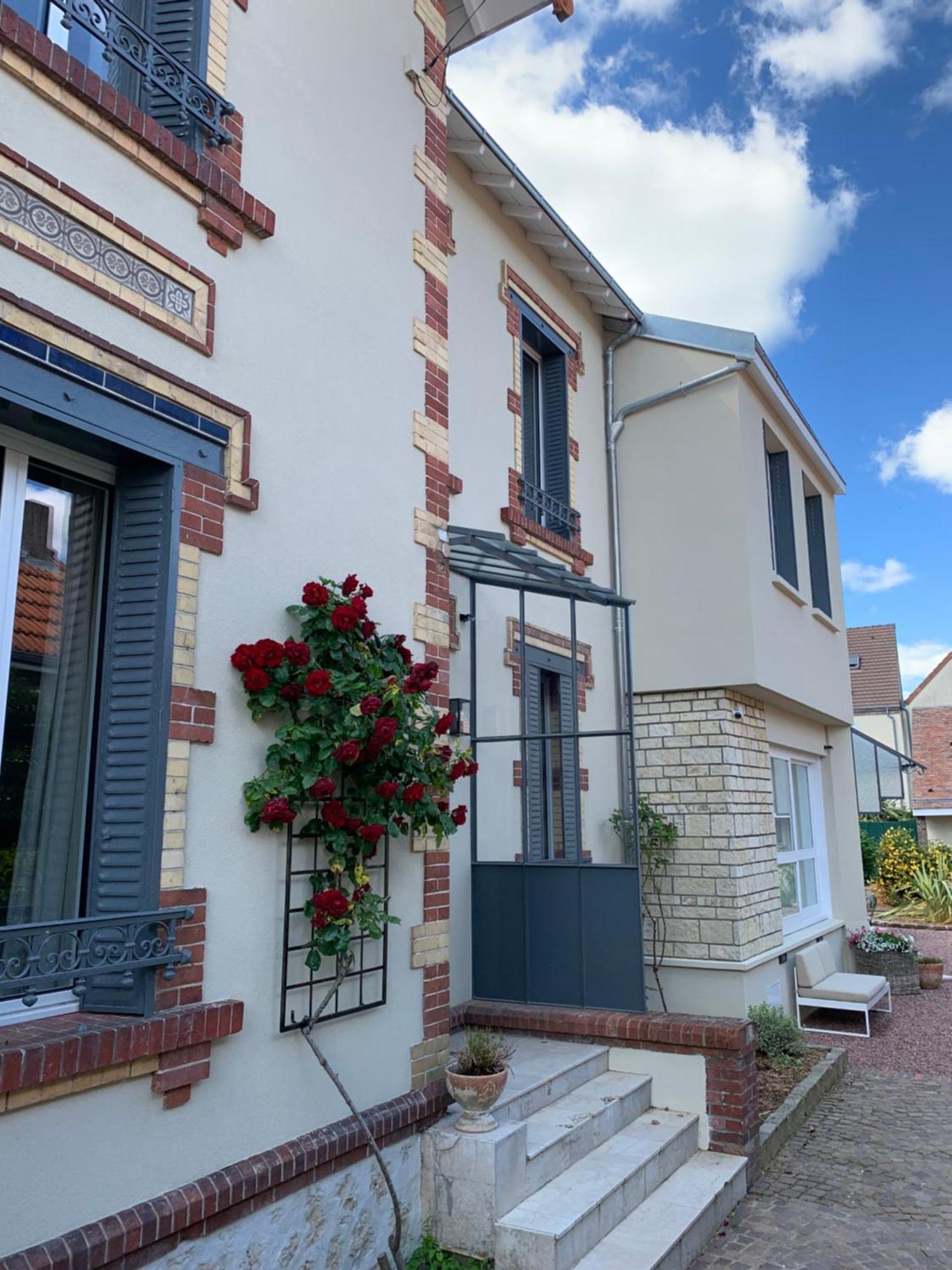 Le Carre Courtois Apartamento Luisant Exterior foto